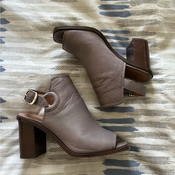 Frye Shoes - Frye Slingback Heel